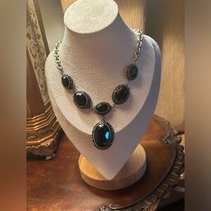 Faux black onxy necklace